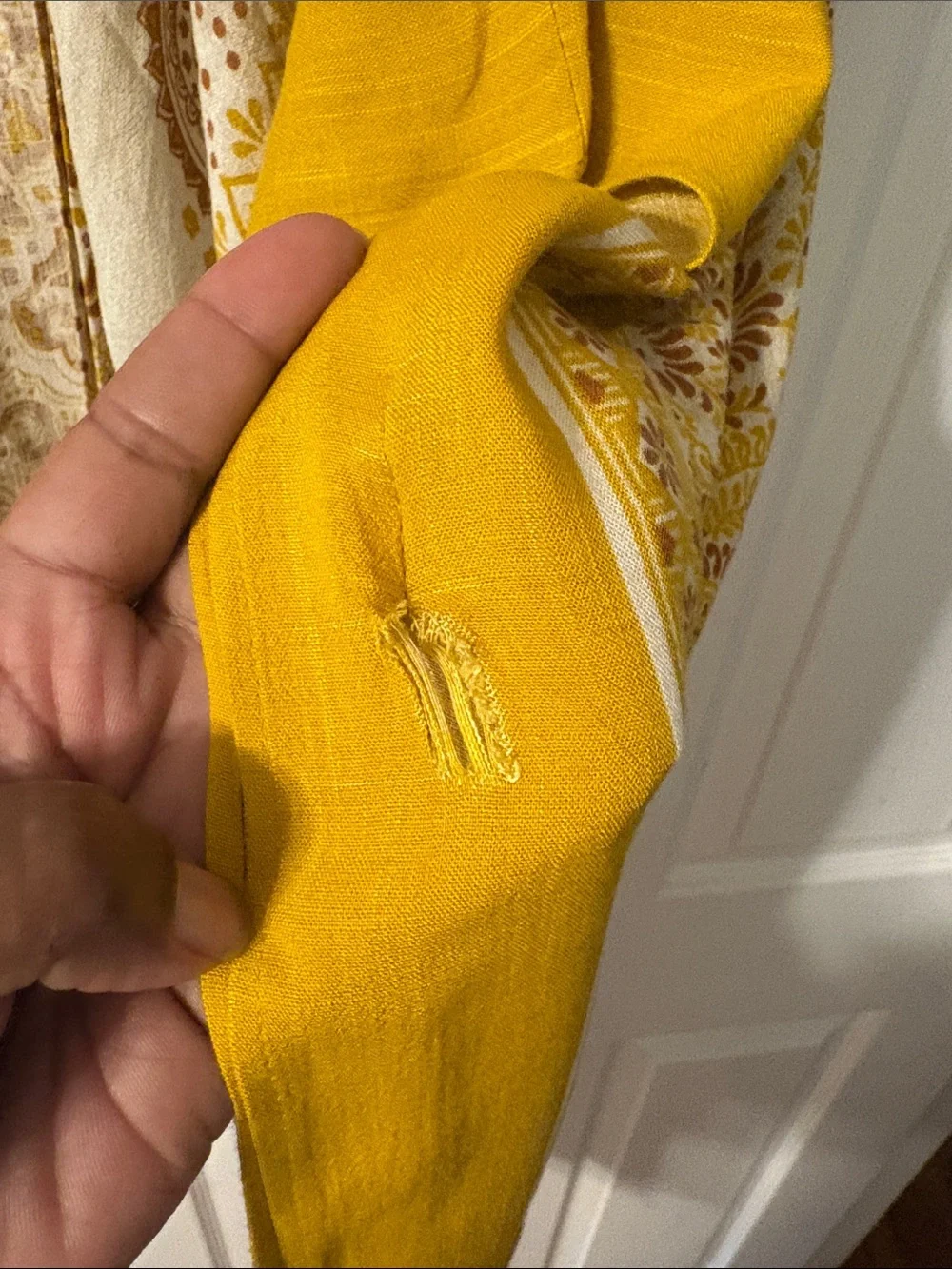 Source Unknown Yellow and Cream Paisley Wrap Scarf
